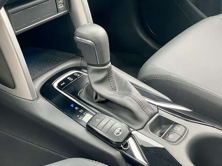 Фото 9 - Toyota Corolla Cross