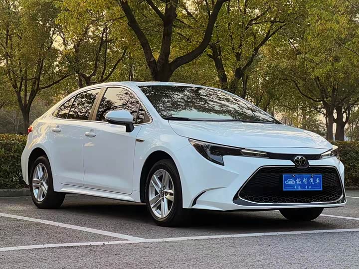 Фото 3 - Toyota Levin