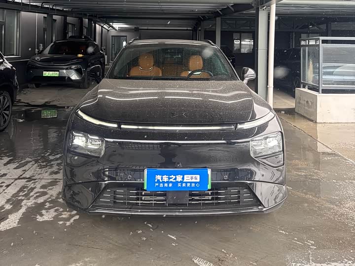 Фото 2 - XPeng G9