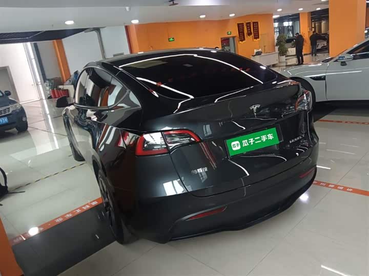 Фото 5 - Tesla Model Y