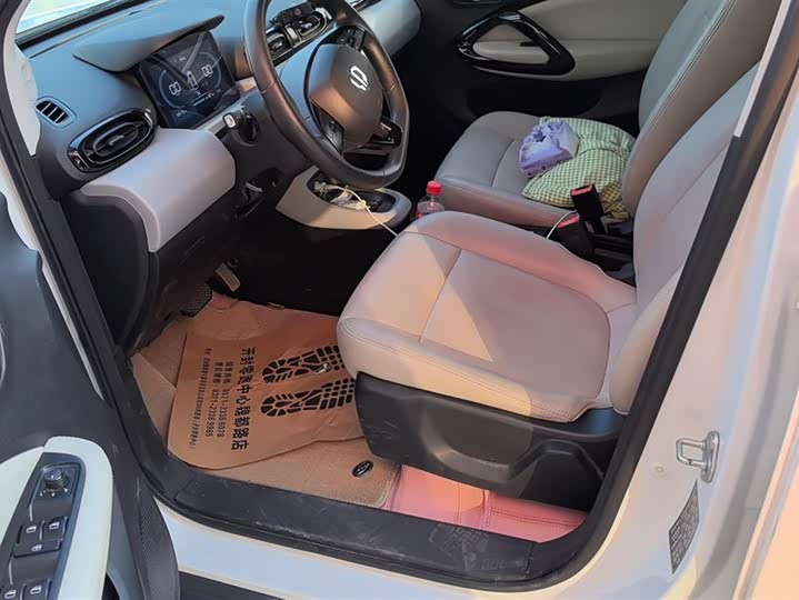 Фото 9 - Leapmotor T03