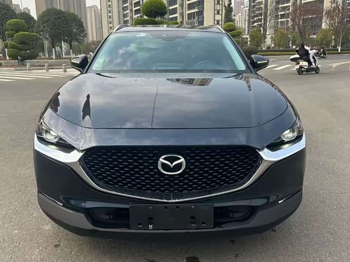 Фото 2 - Mazda CX-30