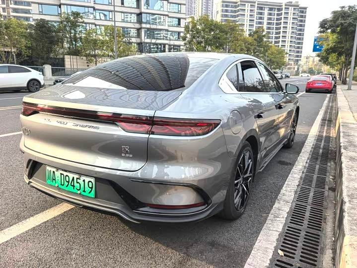 Фото 3 - BYD Han