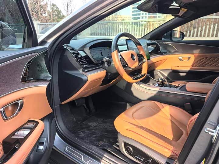 Фото 4 - BYD Han