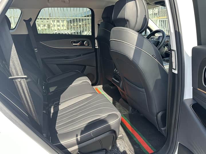 Фото 7 - Chery Tiggo 9