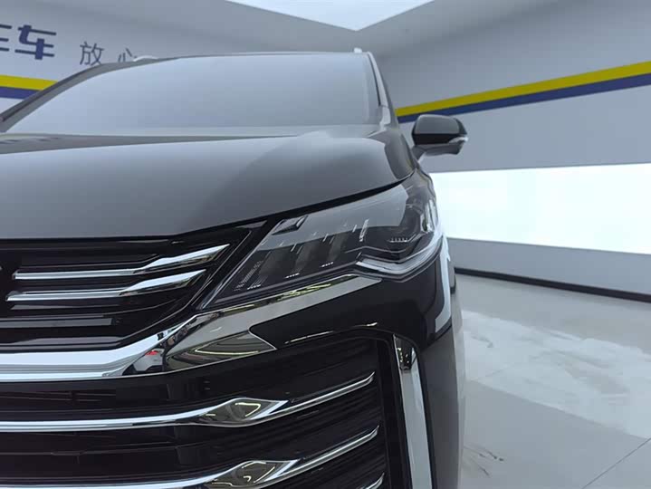 Фото 5 - Maxus G50