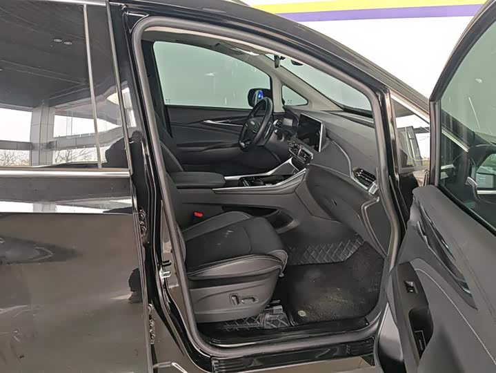 Фото 8 - Maxus G50