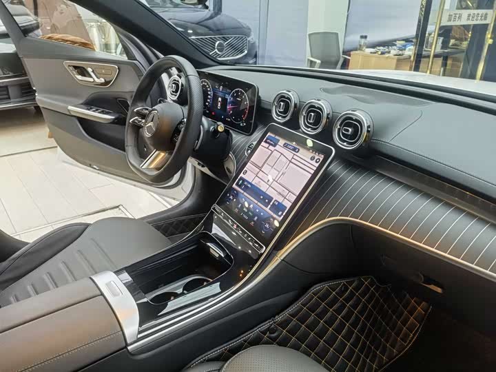 Фото 8 - Mercedes-Benz C-Class