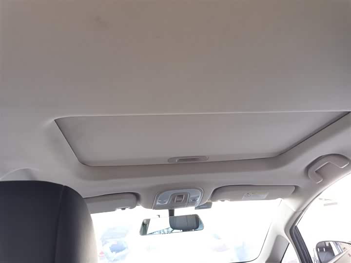 Фото 8 - BYD Song Max