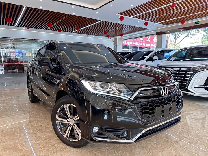 Фото 3 - Honda UR-V