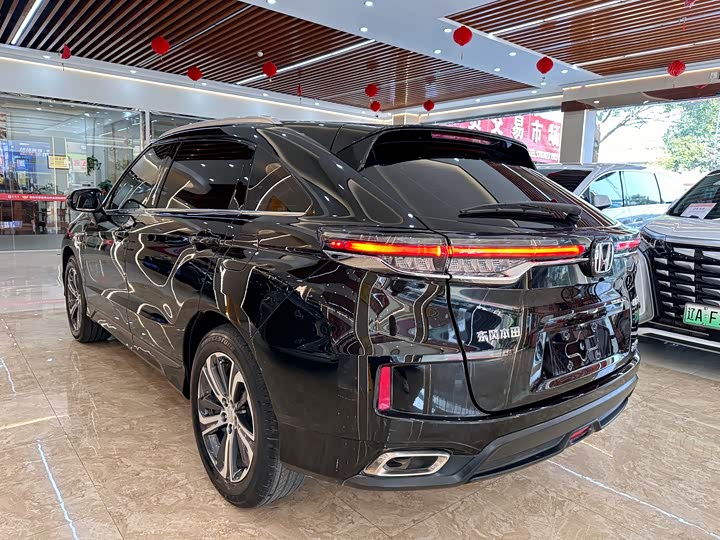 Фото 6 - Honda UR-V