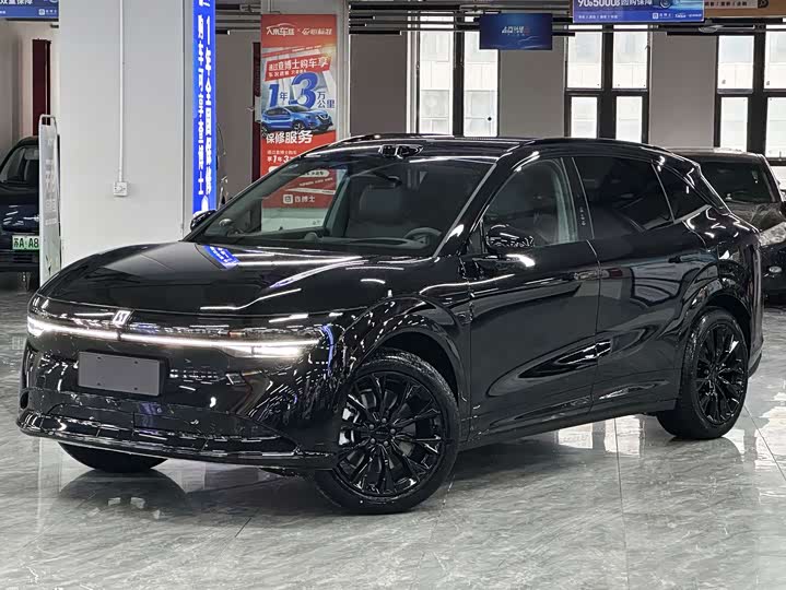 Фото 2 - Zeekr 7X