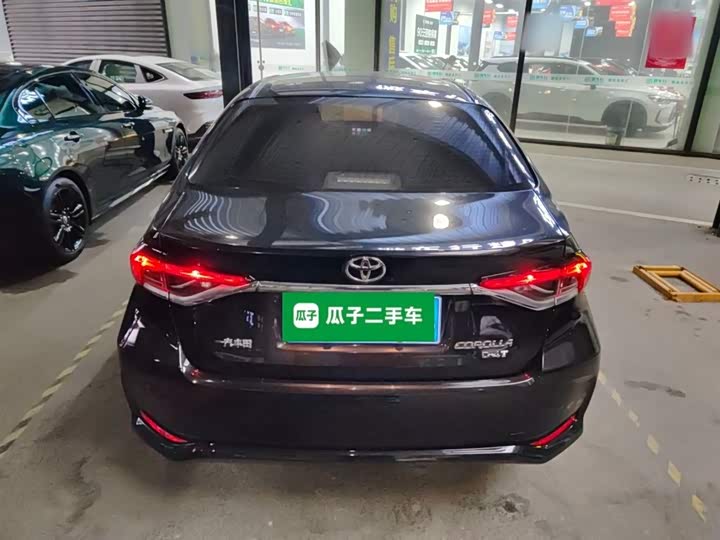 Фото 6 - Toyota Corolla