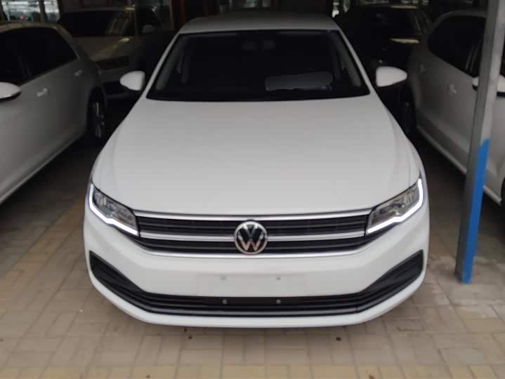 Фото 2 - Volkswagen Bora