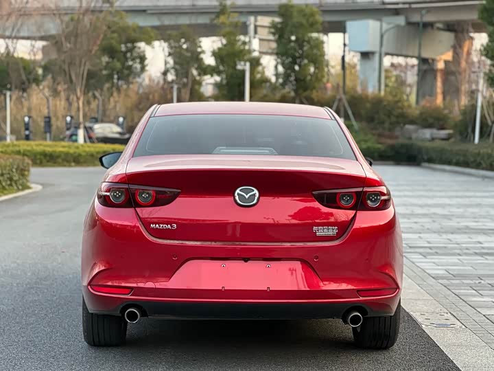 Фото 5 - Mazda 3 (Axela)