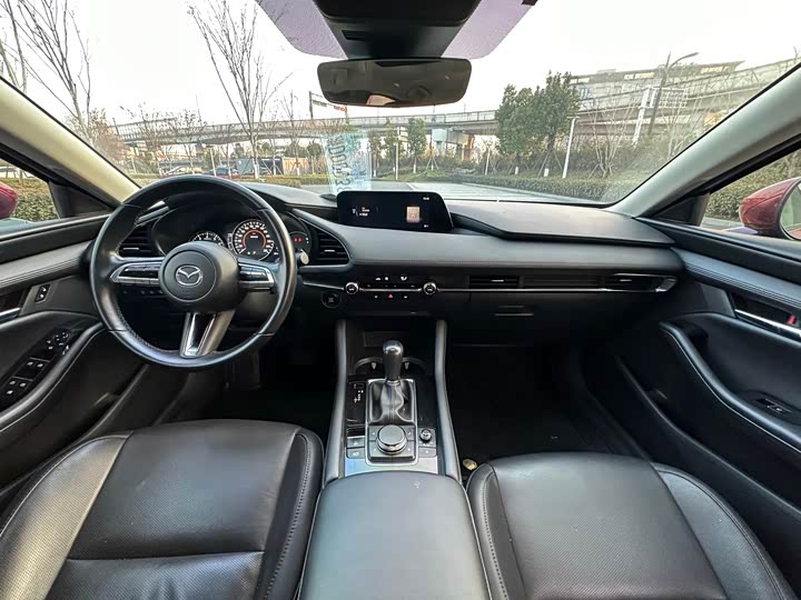 Фото 8 - Mazda 3 (Axela)