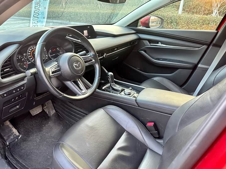 Фото 9 - Mazda 3 (Axela)