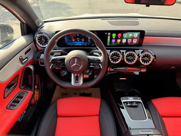 Фото 8 - Mercedes-Benz A-Class AMG