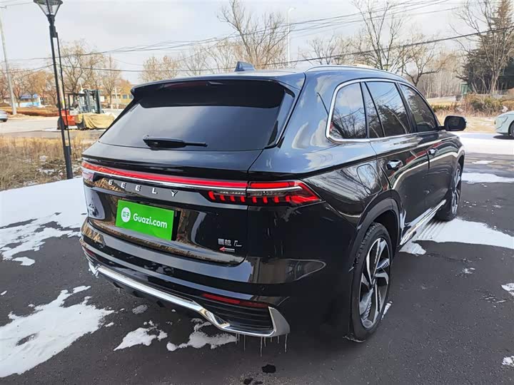 Фото 4 - Geely Monjaro