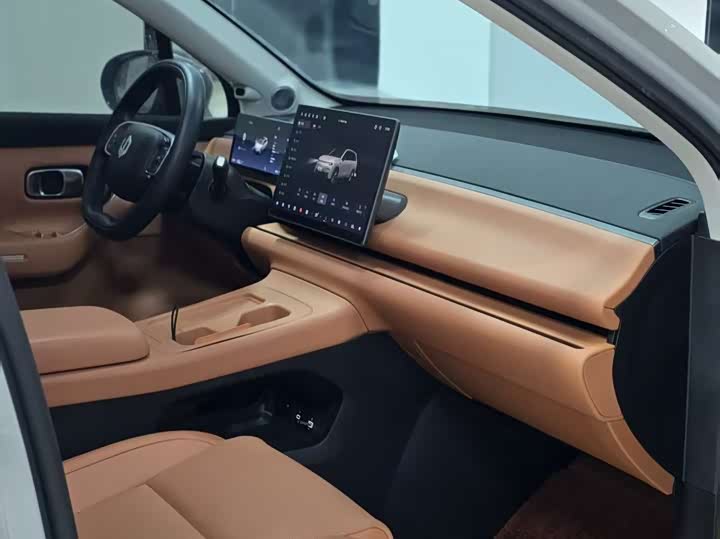 Фото 7 - Leapmotor C10