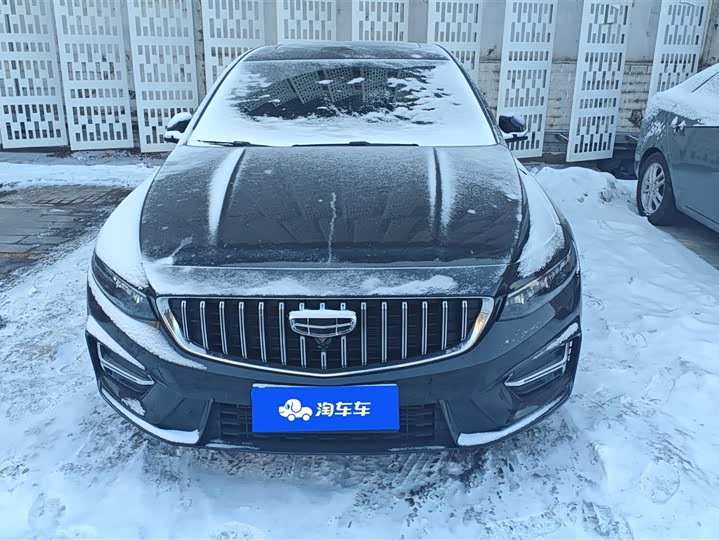 Фото 2 - Geely Preface