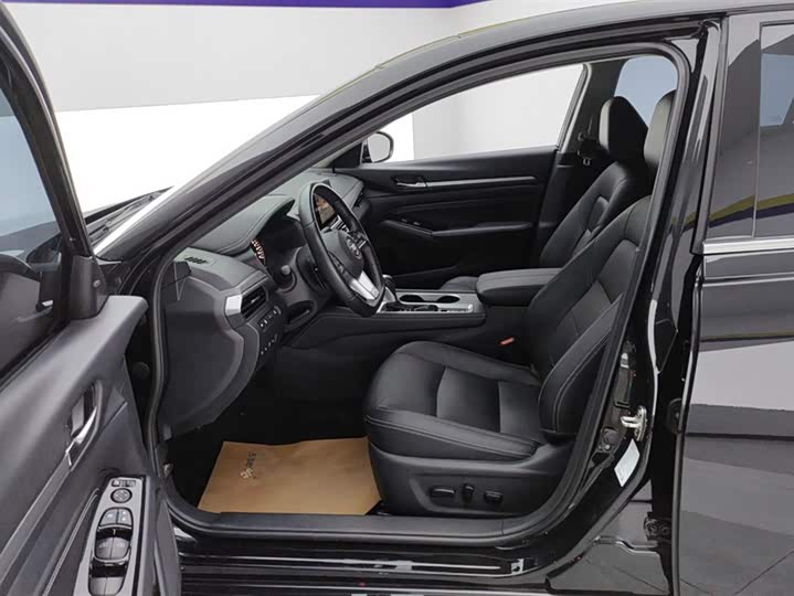 Фото 9 - Nissan Teana