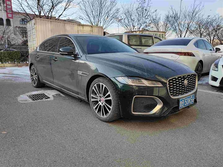 Фото 3 - Jaguar XF L