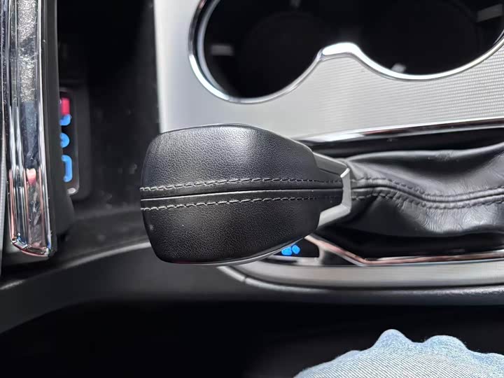 Фото 4 - Jeep Grand Cherokee