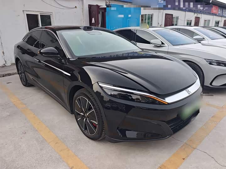 Фото 4 - BYD Han L