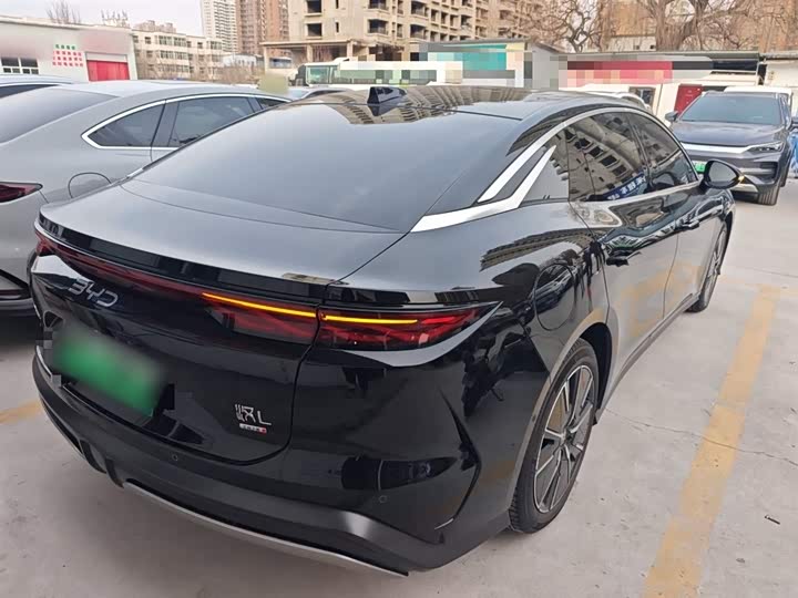 Фото 7 - BYD Han L