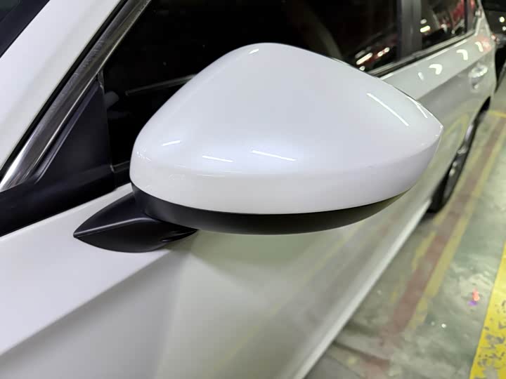 Фото 6 - Honda Civic