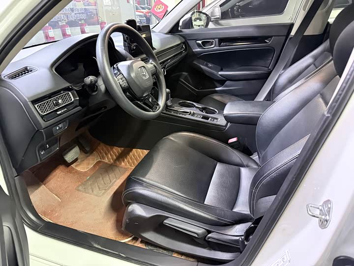 Фото 9 - Honda Civic