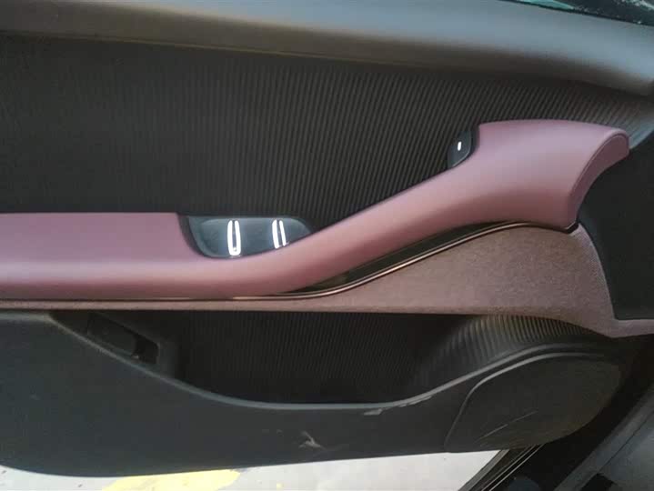 Фото 7 - Nio ET5T