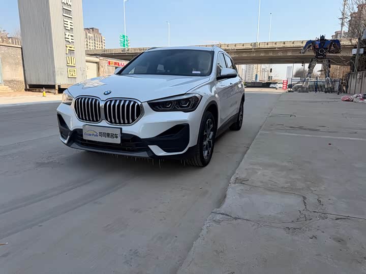 Фото 1 - BMW X1