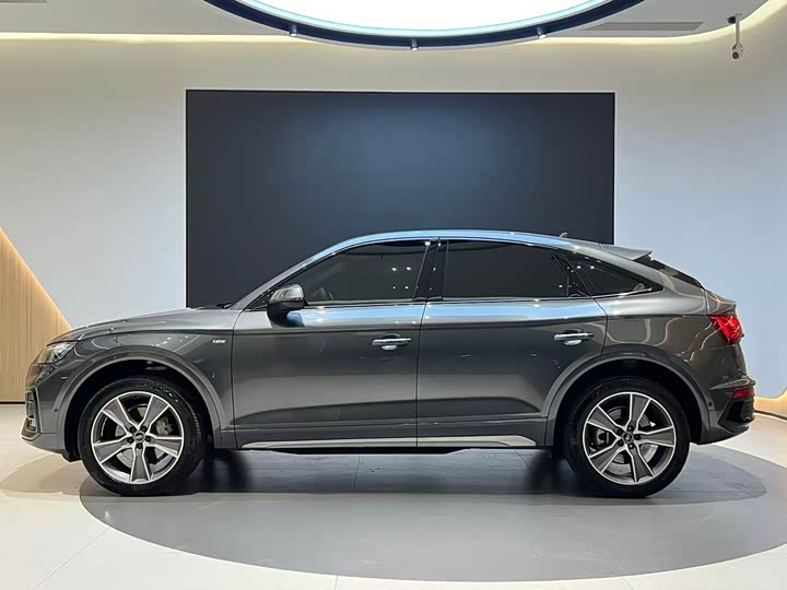 Фото 3 - Audi Q5L Sportback