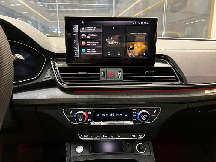 Фото 7 - Audi Q5L Sportback