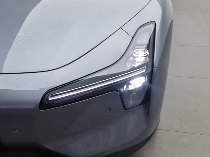 Фото 7 - XPeng Mona M03