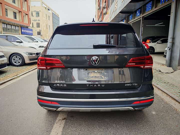 Фото 8 - Volkswagen Tharu