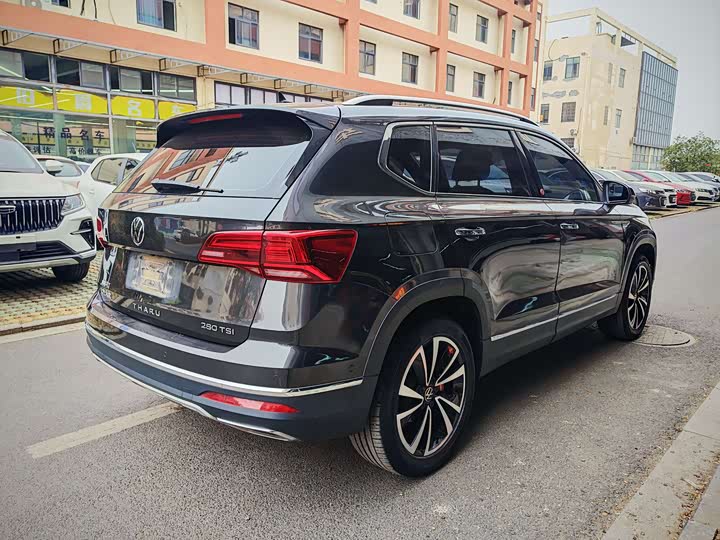 Фото 9 - Volkswagen Tharu