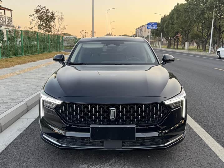 Фото 2 - Bestune B70