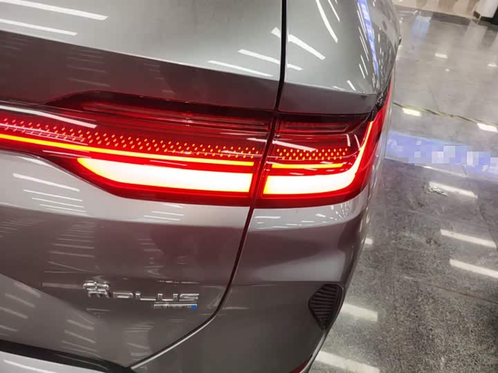 Фото 8 - BYD Song Plus Hybrid/EV