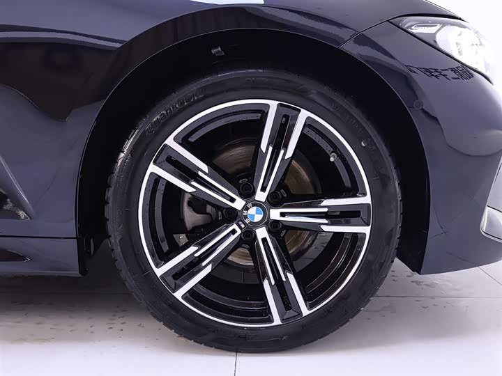 Фото 6 - BMW 3 Series