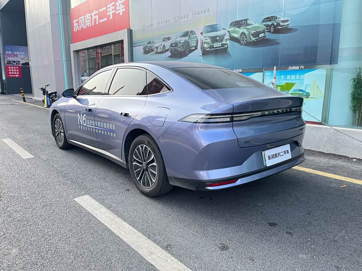 Фото 6 - Nissan N6