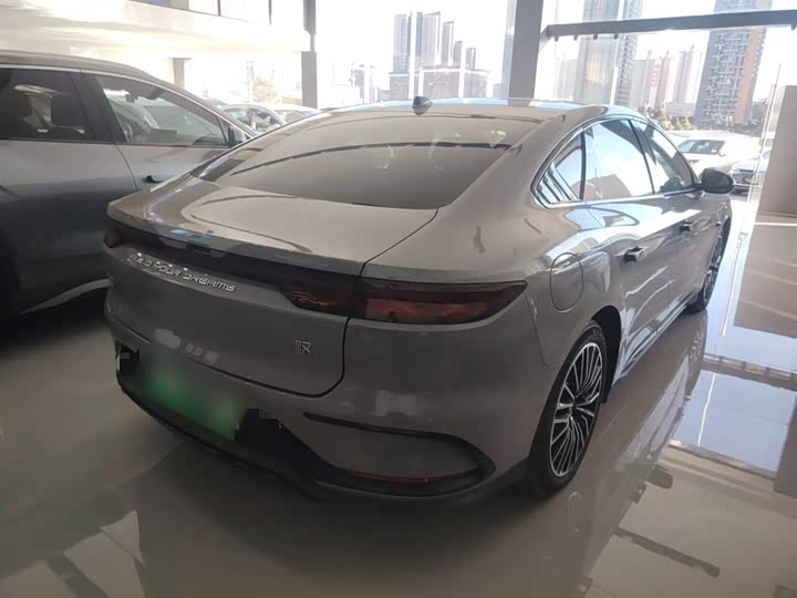 Фото 7 - BYD Han