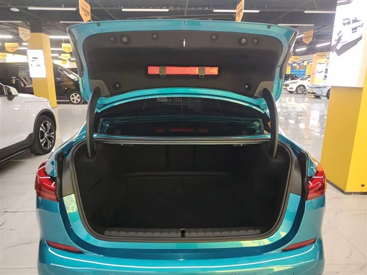 Фото 9 - BMW 2 Series