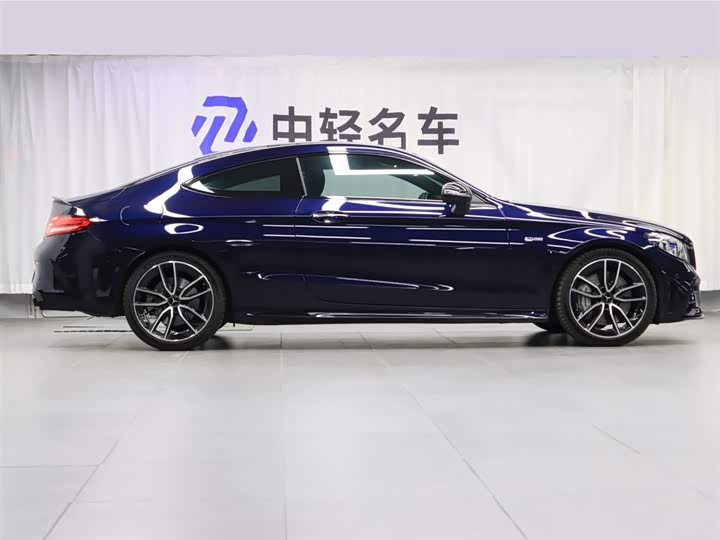 Фото 3 - Mercedes-Benz C-Class AMG