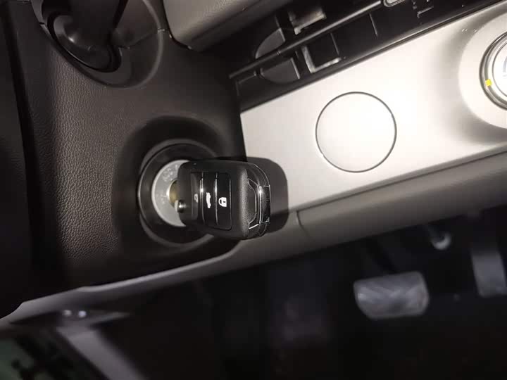 Фото 9 - Changan Qiyuan (Nevo) Lumin