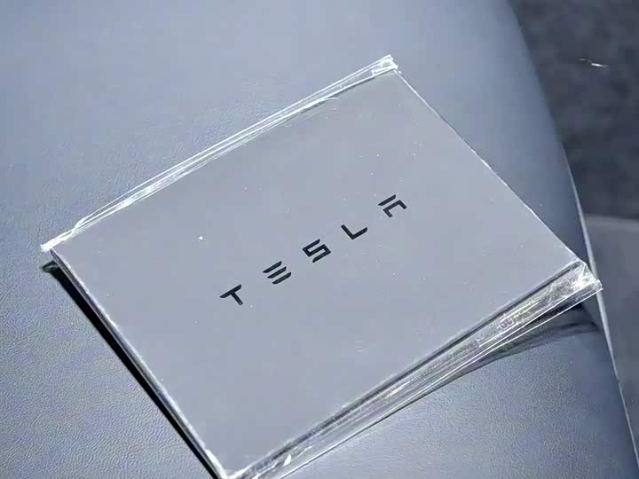 Фото 9 - Tesla Model Y