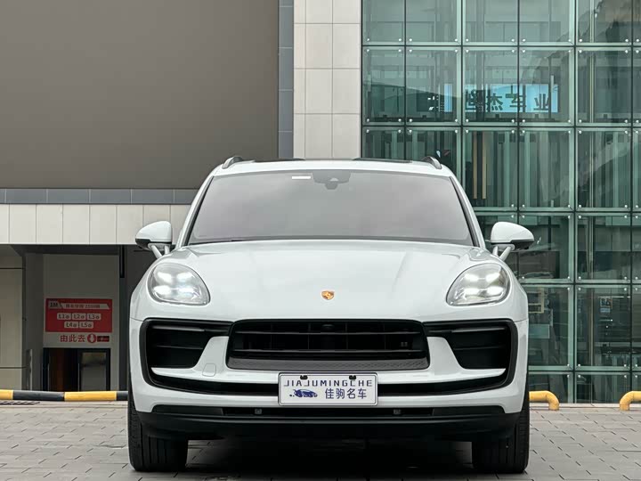 Фото 2 - Porsche Macan