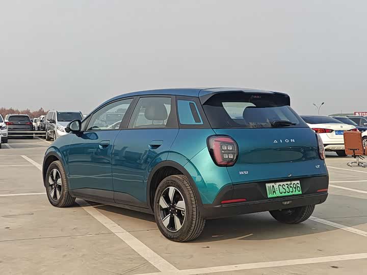 Фото 6 - GAC Aion UT